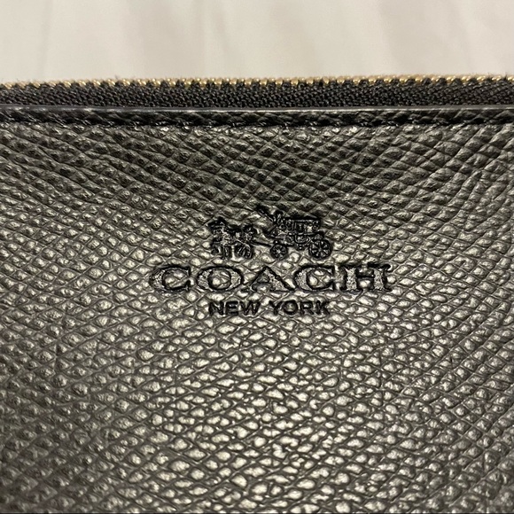 Coach Makeup Bag - Picture 11 of 12
